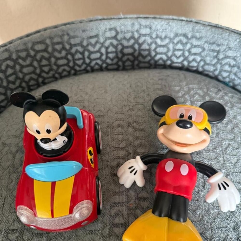 Disney multi Action-figures-playsets